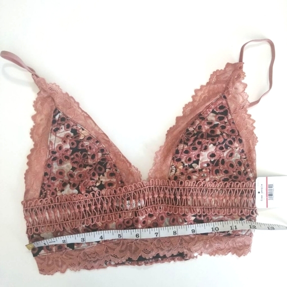 Free People Other - Free People Emma Soft Eyelet Lace Bra